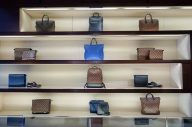 louis vuitton mağaza