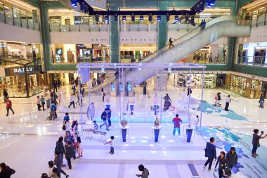 Yeni şehir Plaza