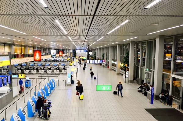 Luchthaven schiphol — Stockfoto