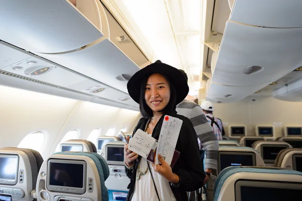 Пассажир в Airbus Singapore Airlines — стоковое фото