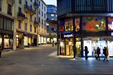 Gece vakti Cenevre'de