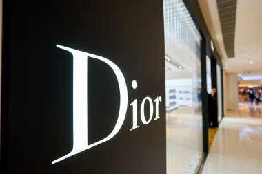 Dior Logo on wall