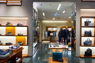 Ermenegildo Zegna mağaza