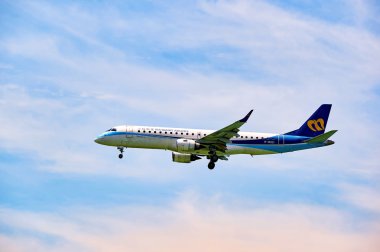 Mandalina Havayolları uçak iniş 