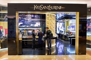 Hong Kong 'daki alışveriş merkezi.