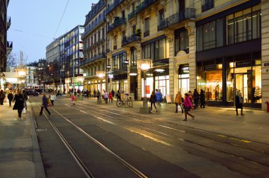 Gece vakti Cenevre'de