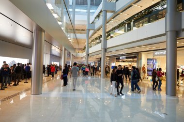 Hong Kong 'daki alışveriş merkezi.