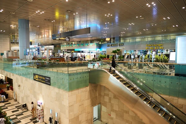 Innenraum des Changi-Flughafens — Stockfoto
