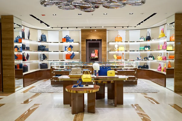 Louis Vuitton store – Stock Editorial Photo © kobbydagan #84761894