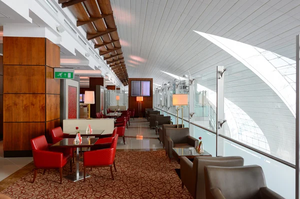 Emirates business class lounge — Stockfoto