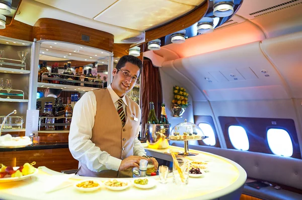 Im Inneren des Airbus A380 der Emirate — Stockfoto