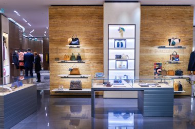 MIXc alışveriş merkezinde parçaladı