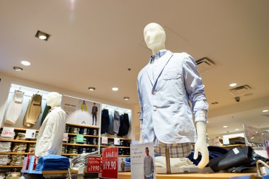 Uniqlo mağaza içinde