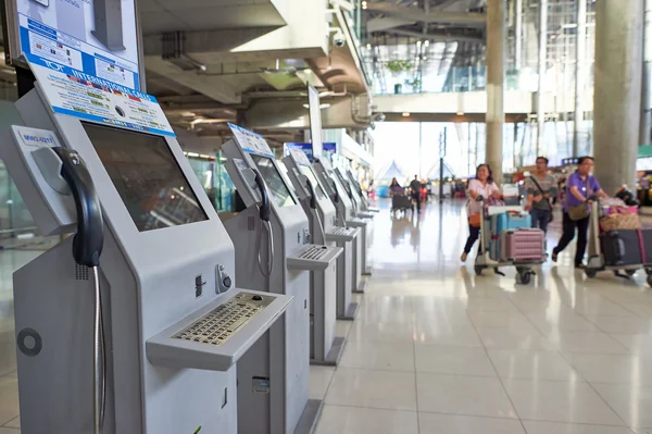 Vnitřní část letiště Suvarnabhumi — Stock fotografie