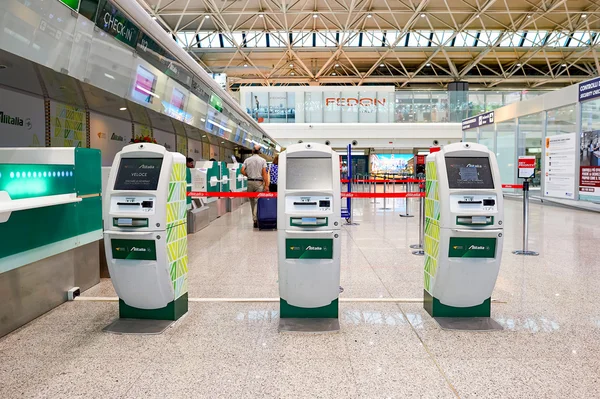 Dentro del Aeropuerto de Fiumicino — Foto de Stock