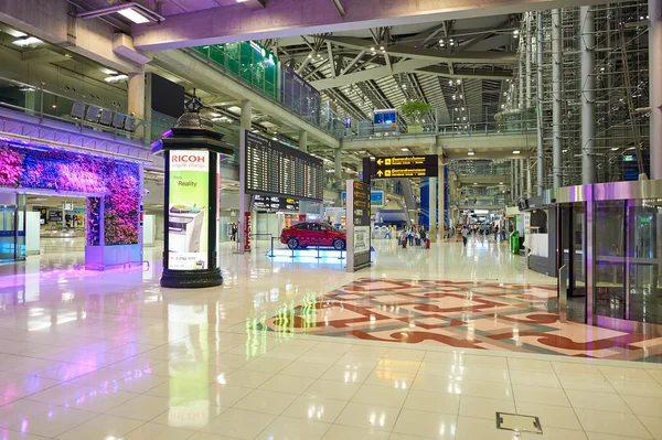 Wewnątrz Suvarnabhumi Airport — Zdjęcie stockowe