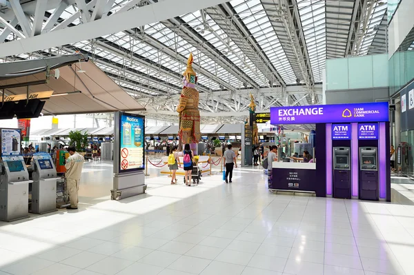 Inside of Suvarnabhumi Airport — Stock Photo, Image