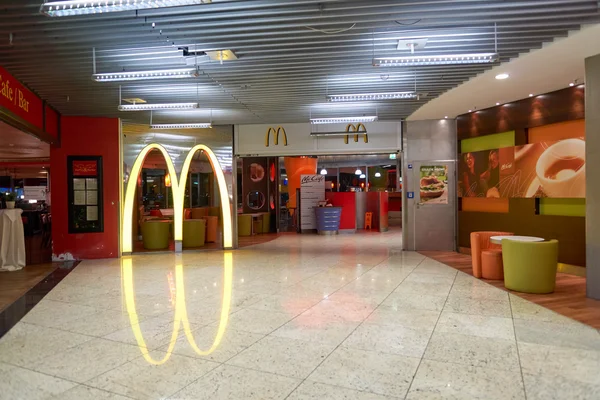 All'interno dell'aeroporto di Francoforte — Foto Stock