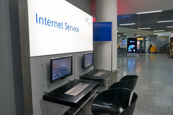 All'interno dell'aeroporto di Francoforte — Foto Stock