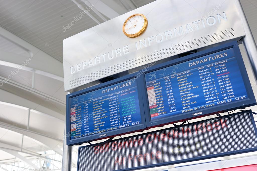 Inside Of Jfk Airport Stock Editorial Photo C Teamtime 124867012