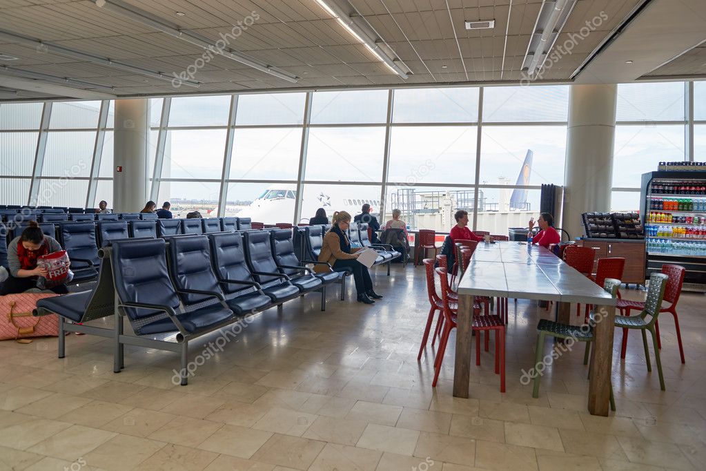 Inside Of Jfk Airport Stock Editorial Photo C Teamtime