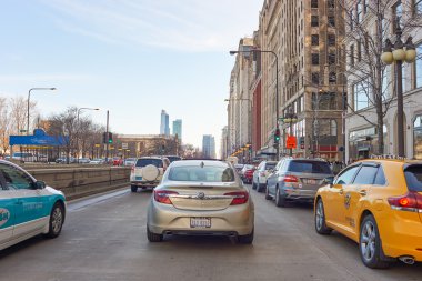 Chicago Caddesi'nde gündüz