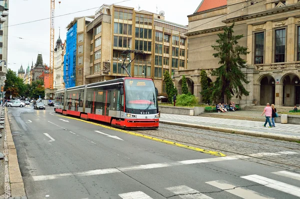 Strada di Praga durante il giorno — Foto Stock