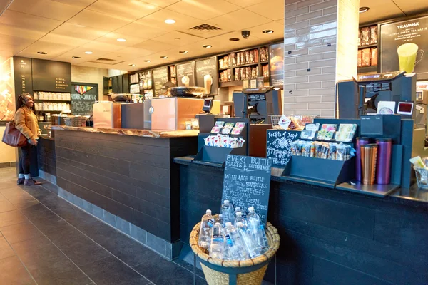Starbucks kávézó a New York-i — Stock Fotó