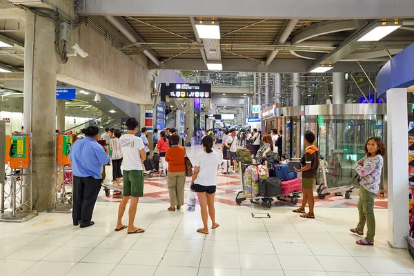 Vnitřní část letiště Suvarnabhumi — Stock fotografie