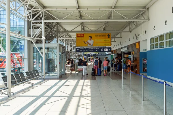 Aeroporto de Praga interior — Fotografia de Stock