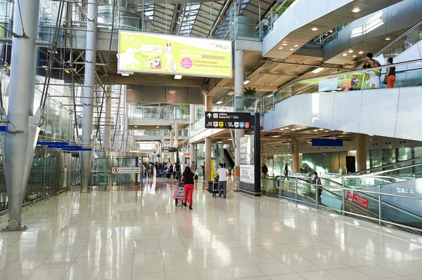 Dentro do Aeroporto de Suvarnabhumi — Fotografia de Stock