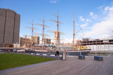 Rıhtım 15'te New York