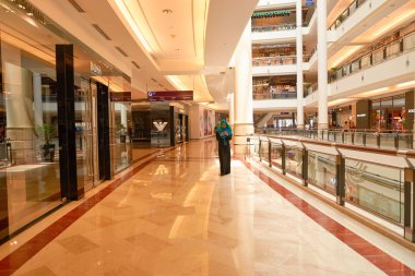 Suria Klcc içinde