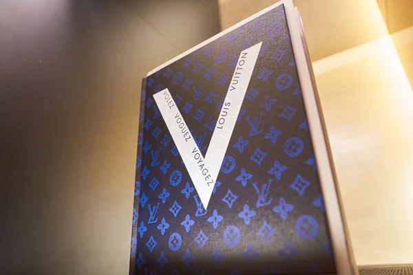 Louis Vuitton áruház — Stock Fotó