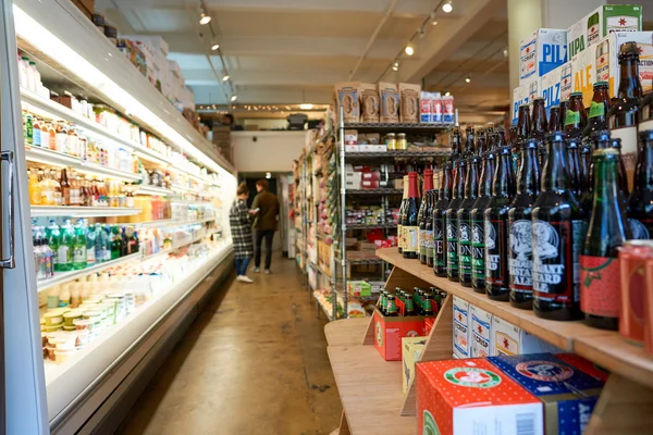 Loja de alimentos em Brooklyn — Fotografia de Stock