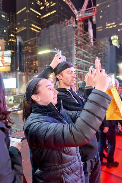 People taking photos in New York — Stock Photo, Image