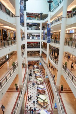 Suria Klcc içinde