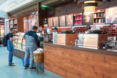 Starbucks cafe in Dubai International Airport
