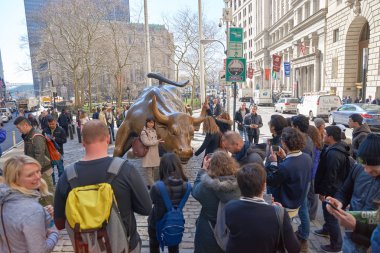 insanlar alarak fotoğraf için poz