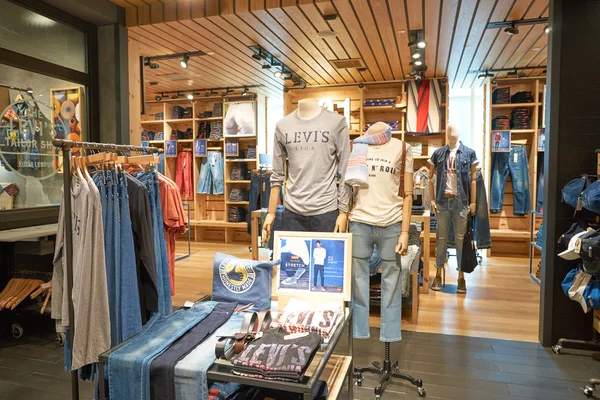 levis klcc level