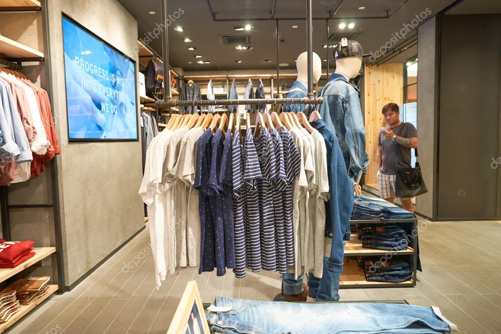 levis klcc