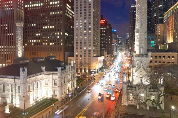 Chicago City in de avond — Stockfoto