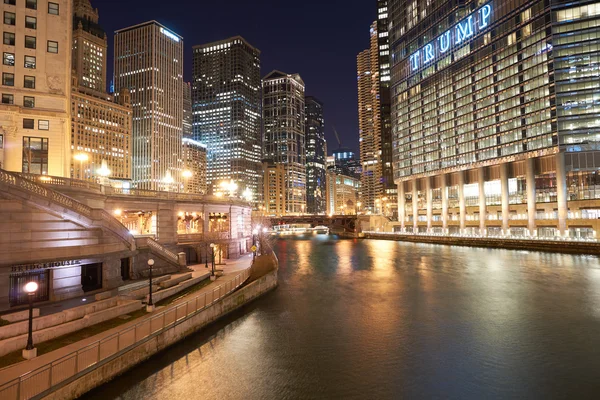 Chicago por la noche — Foto de Stock