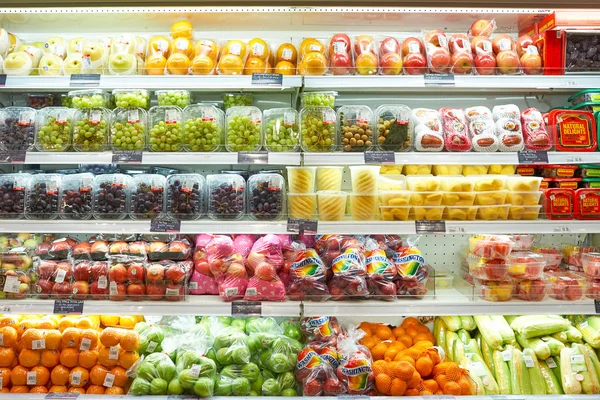 Grocery store in Kuala Lumpur — Stock Photo, Image