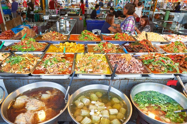 Mercato di strada a Pattaya — Foto Stock