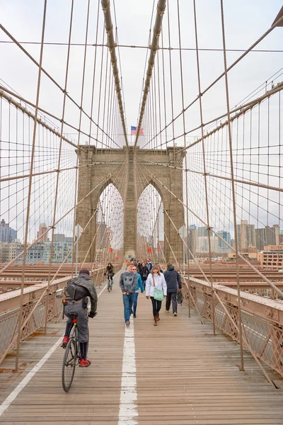 Passarela pedonal da Brooklyn Bridg — Fotografia de Stock