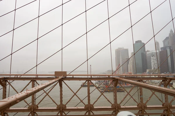 Passerella pedonale del ponte di Brooklyn — Foto Stock