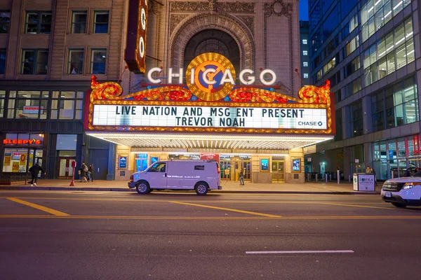 Facciata del Chicago Theatre — Foto Stock