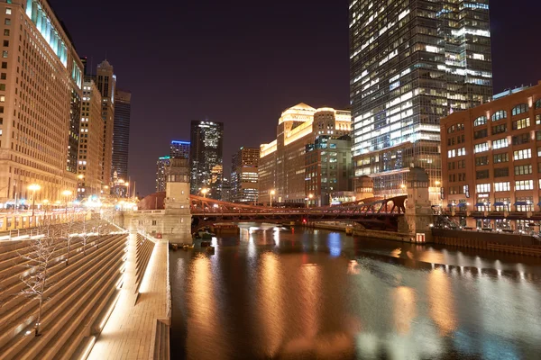 Chicago w porze nocnej — Zdjęcie stockowe