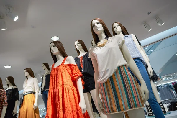 Inside of H&M store — Stock Photo, Image